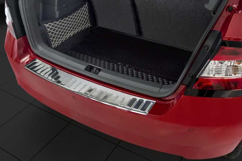 Ochranná lišta hrany kufru Škoda Fabia III 2014-2018 (hatchback) Avisa