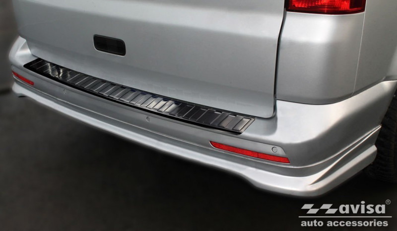 Ochranná lišta hrany kufru VW Transporter T6 2015- (tmavá