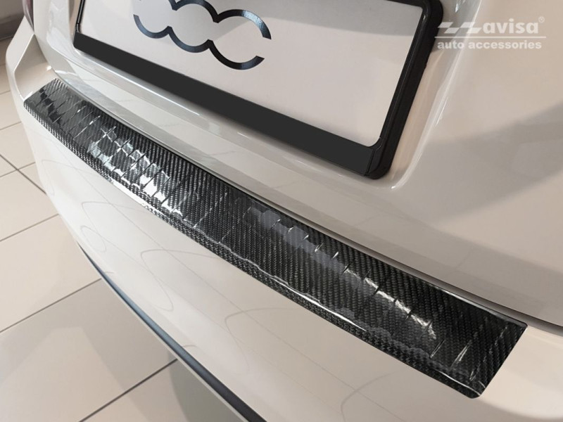 Ochranná lišta hrany kufru Fiat 500 2015- (carbon) Avisa